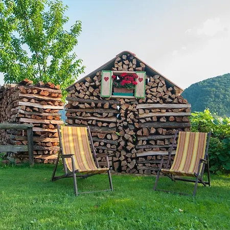 Tourist Farm Pri Kafolu Séjour à la ferme Tolmin