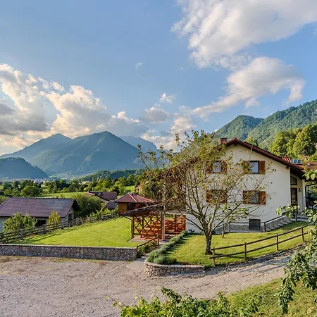 Alloggio per agriturismo Tourist Farm Pri Kafolu *