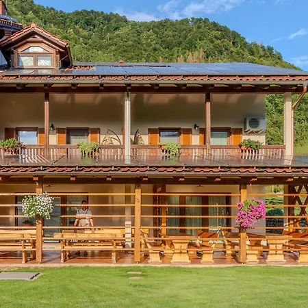 Tourist Farm Pri Kafolu * Tolmin