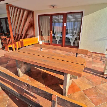 Feriegård Tourist Farm Pri Kafolu Tolmin