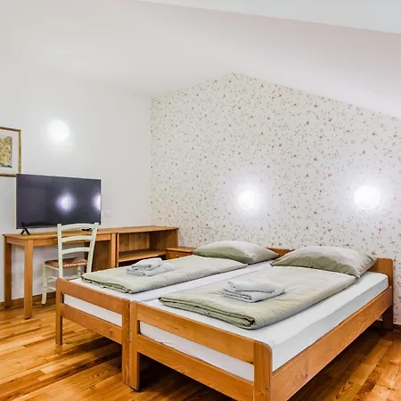 Alloggio per agriturismo Tourist Farm Pri Kafolu Tolmin