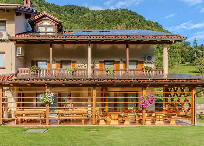 Tourist Farm Pri Kafolu Tolmin